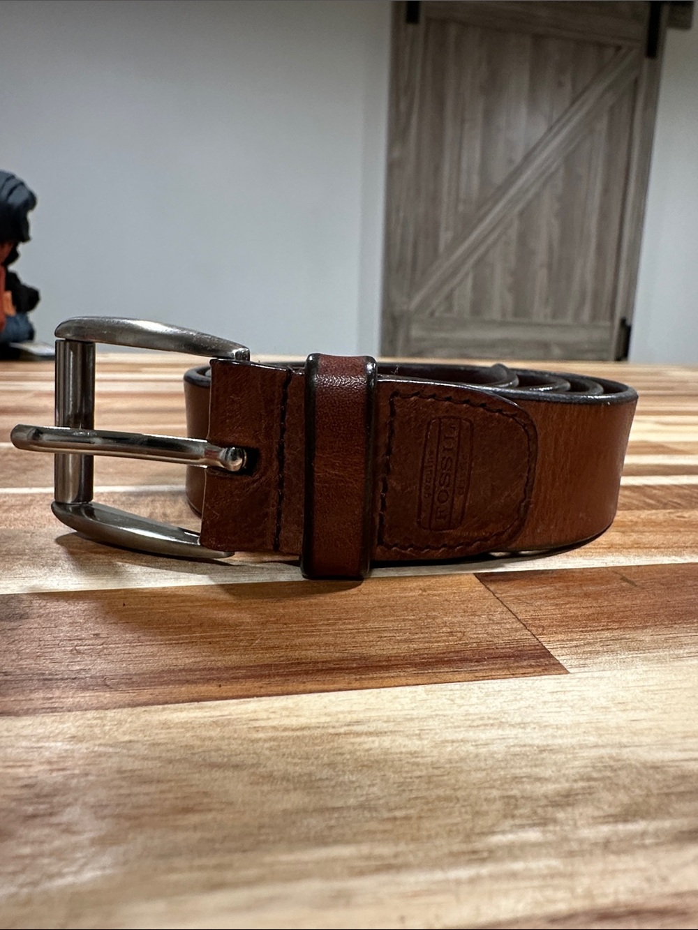Fossil Brown Leather Men's Belt with Polished Silver Buckle 447